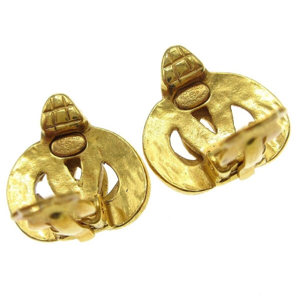 CHANEL CC Logos Button Heart Motif Earrings Gold-plated Clip-On 97P 48546 - Picture 3 of 6